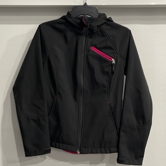 Light weight cool weather jacket by Free Tech XS - Picture 5 of 7